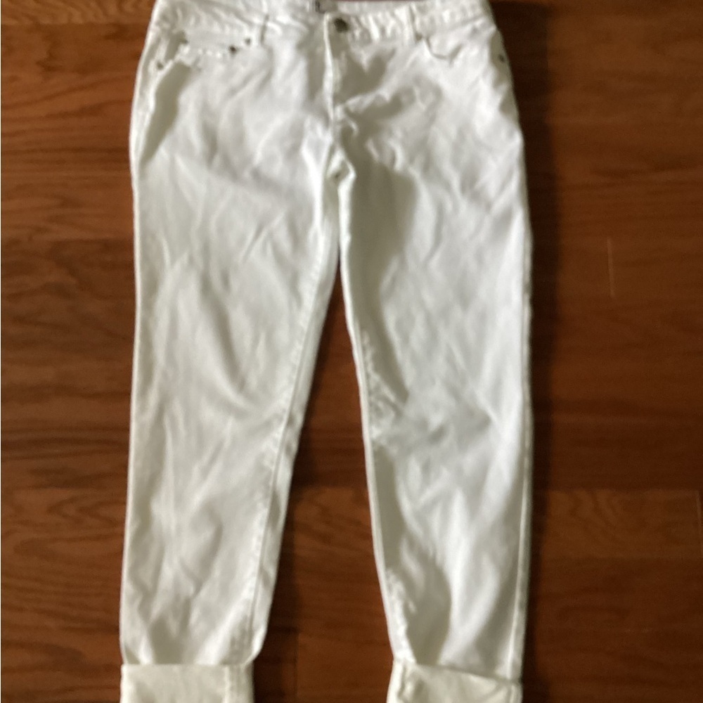 Elegant White Skinny Jeans